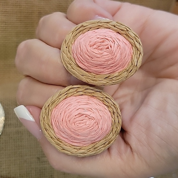 RAFFIA OVERSIZED STATEMENT EARRINGS - Picture 5 of 6